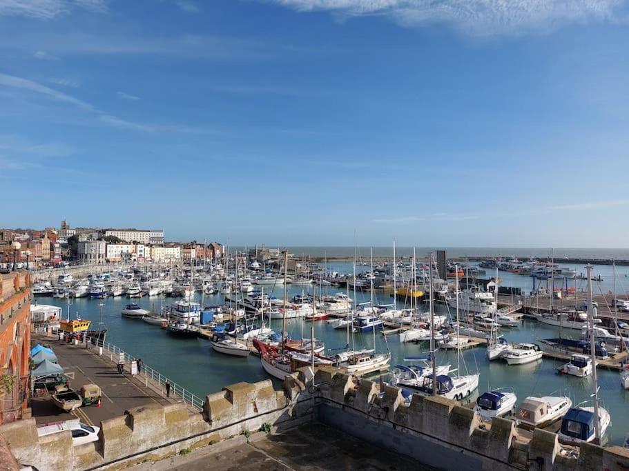 Villa Clifftop Mews - Westcliff - Ramsgate - Pet Friendly! Extérieur photo